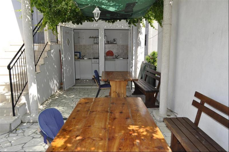 Vinka Apartment Sreser Ngoại thất bức ảnh