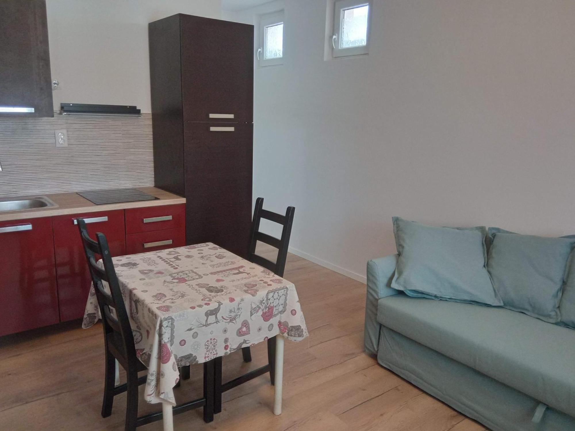 Vinka Apartment Sreser Ngoại thất bức ảnh