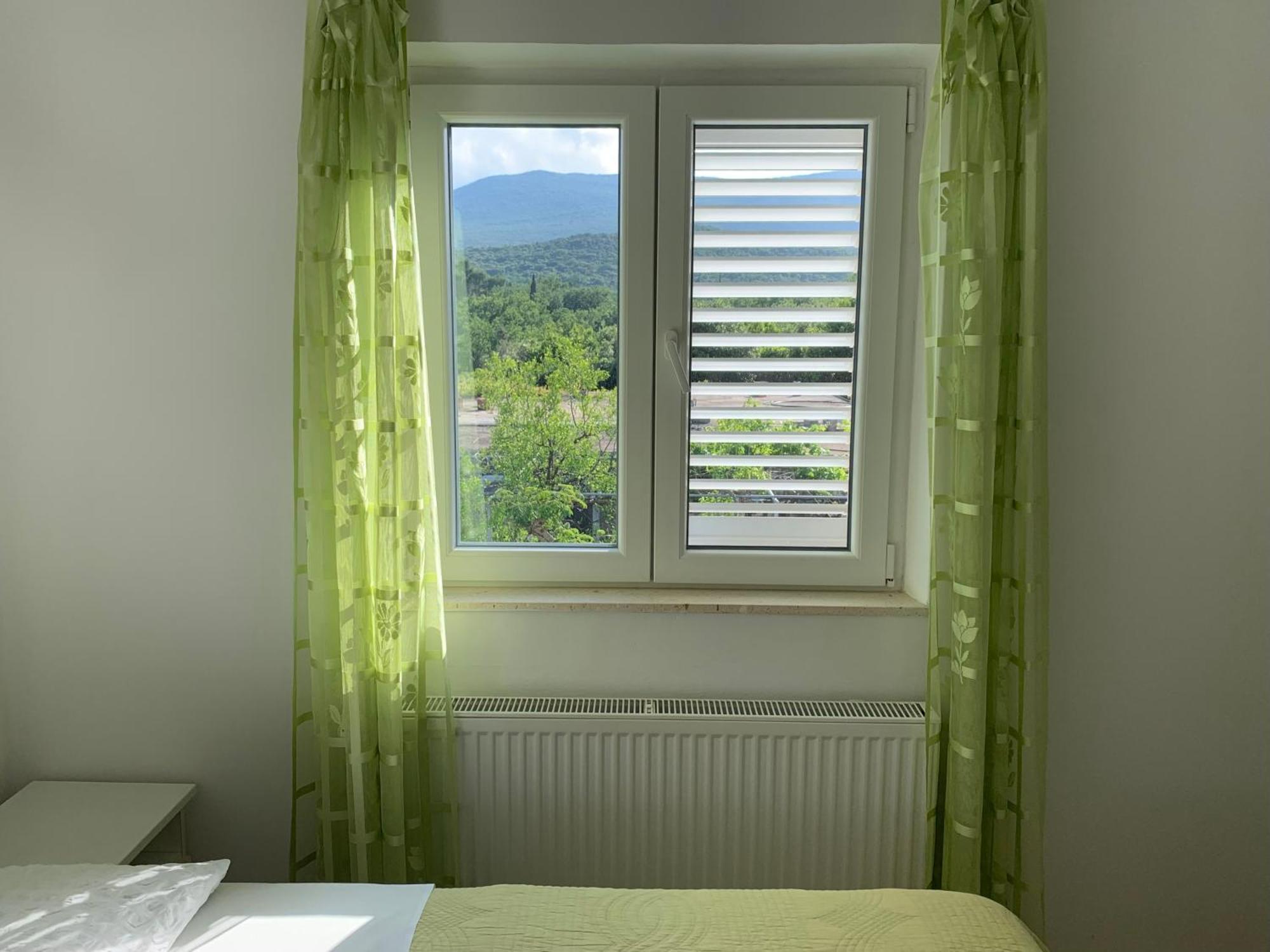 Vinka Apartment Sreser Ngoại thất bức ảnh