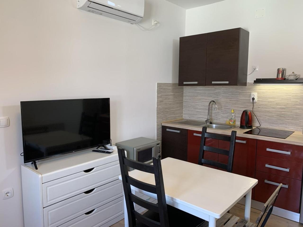 Vinka Apartment Sreser Ngoại thất bức ảnh